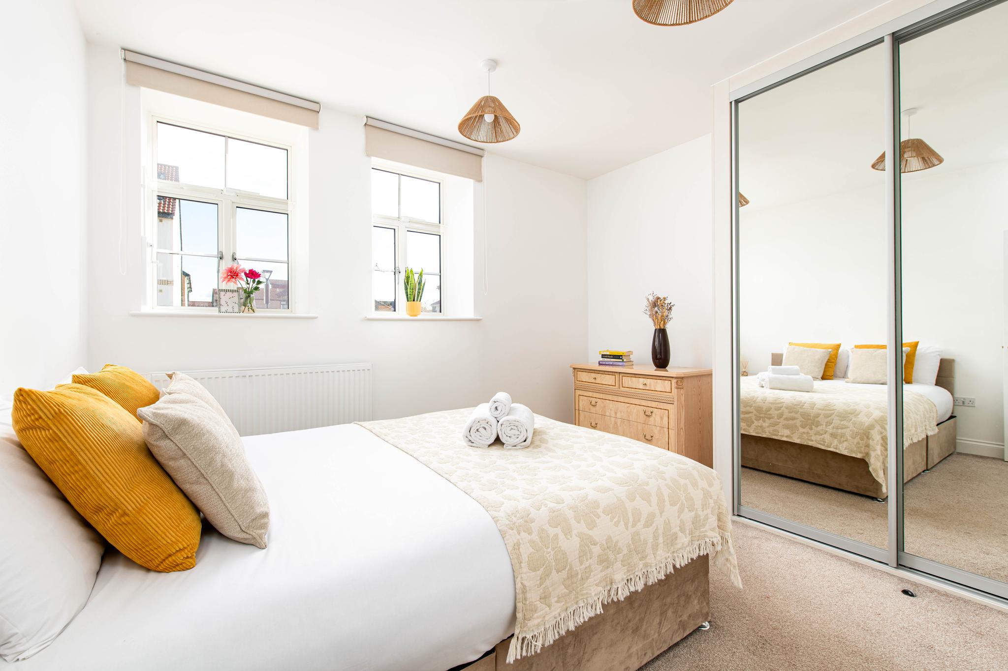 NEW-Modern 4Bed-4Bath House-Sleeps 11-Parking6