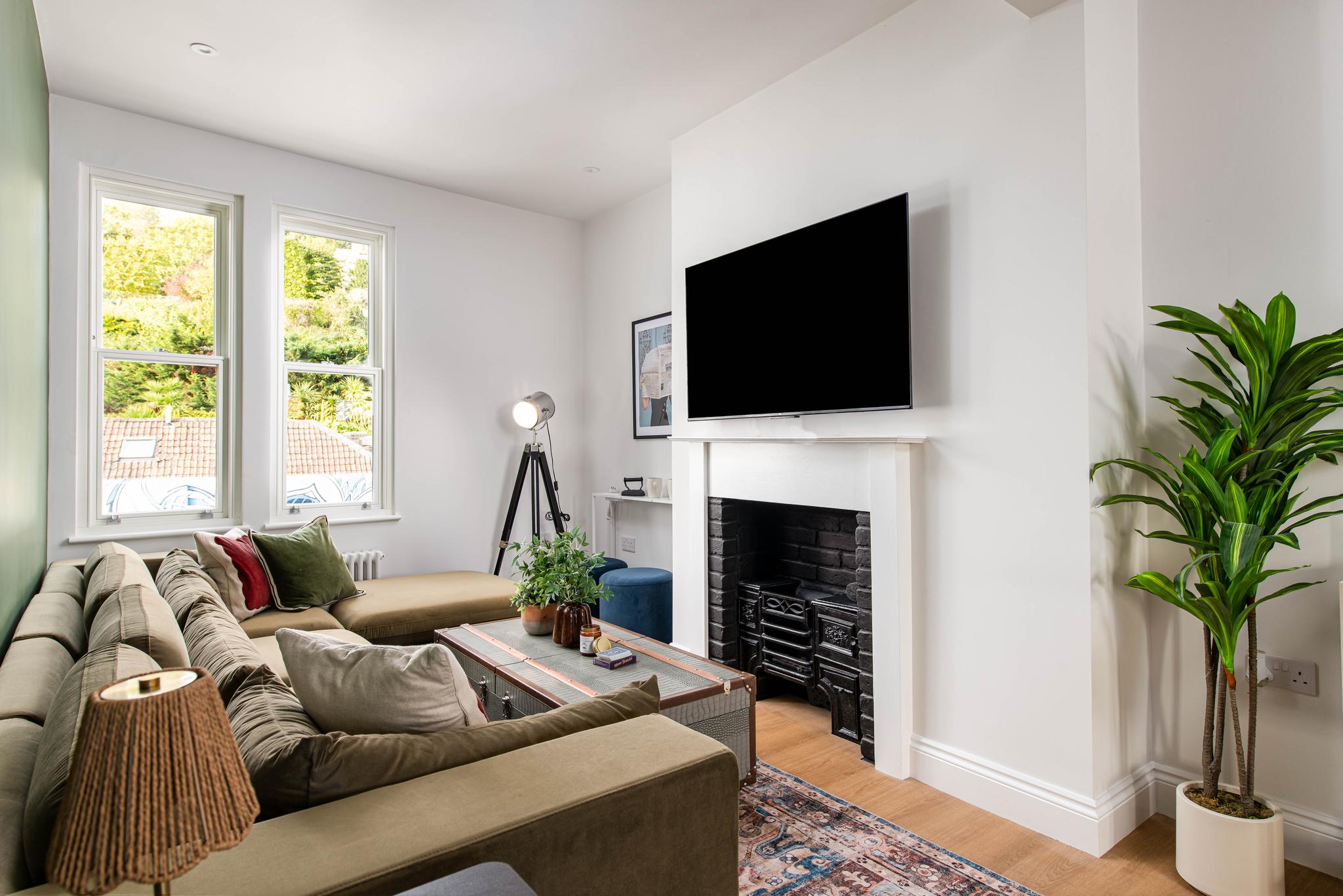 NEW-Stunning 4Bed 3Bath Flat-Harbourside Views1