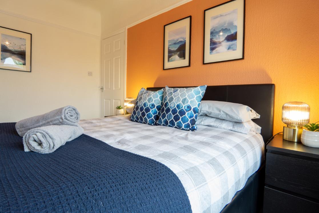 Strawberry Field House4