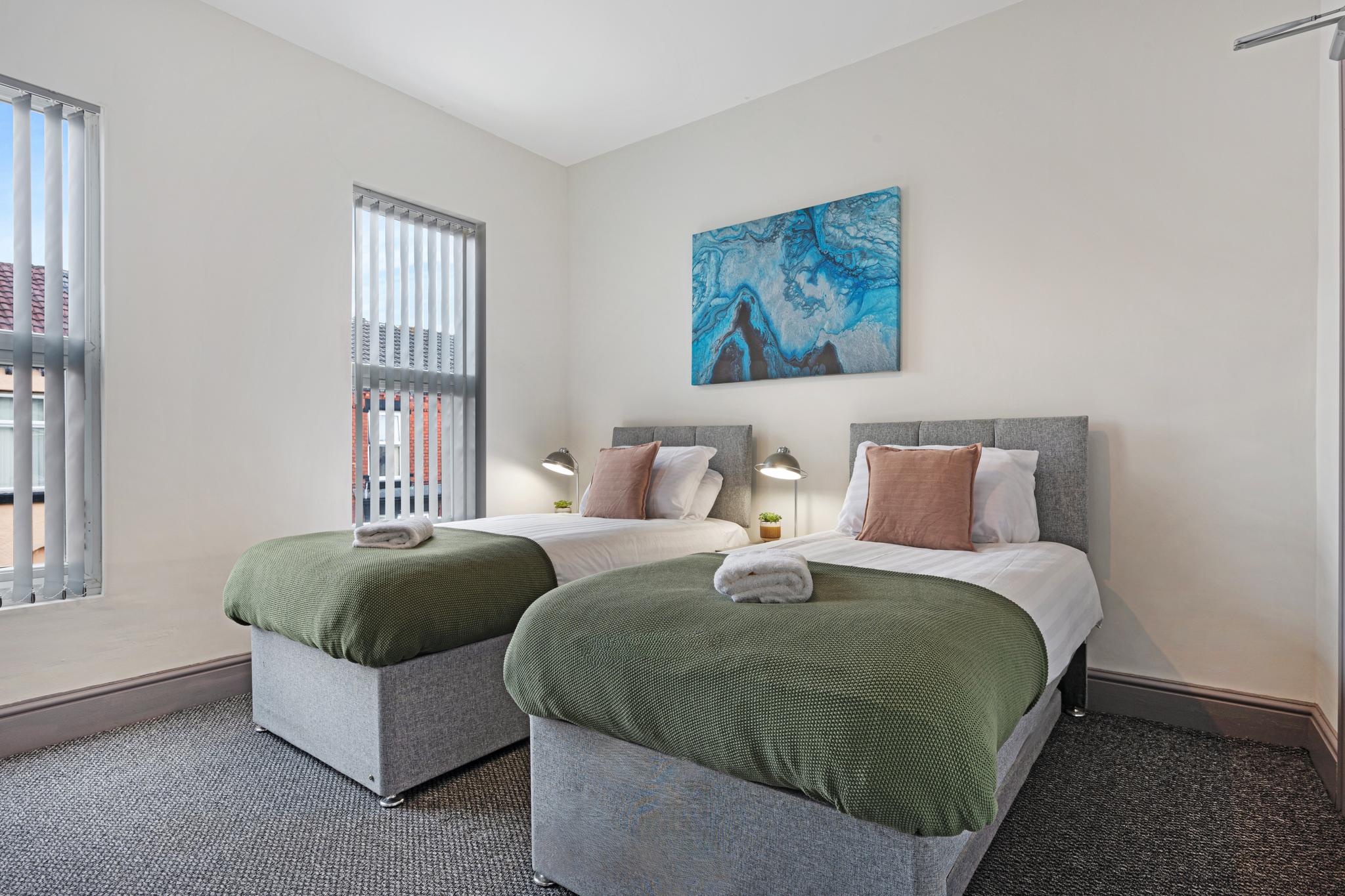 Sutcliffe House | Air Host & Stay | 3 bed 3 bath4