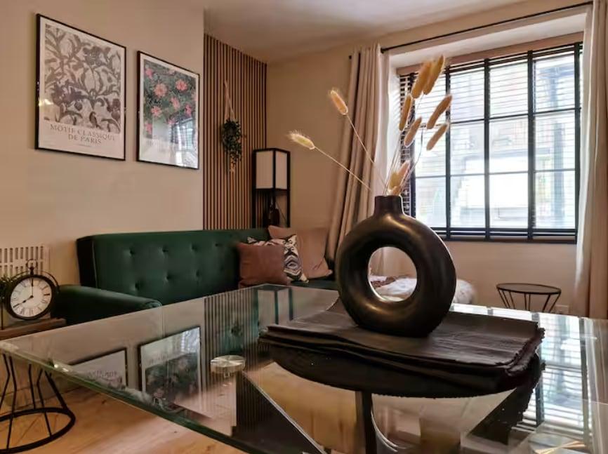 NEW Stylish & Cosy-2Bed-Basement-Central Flat6