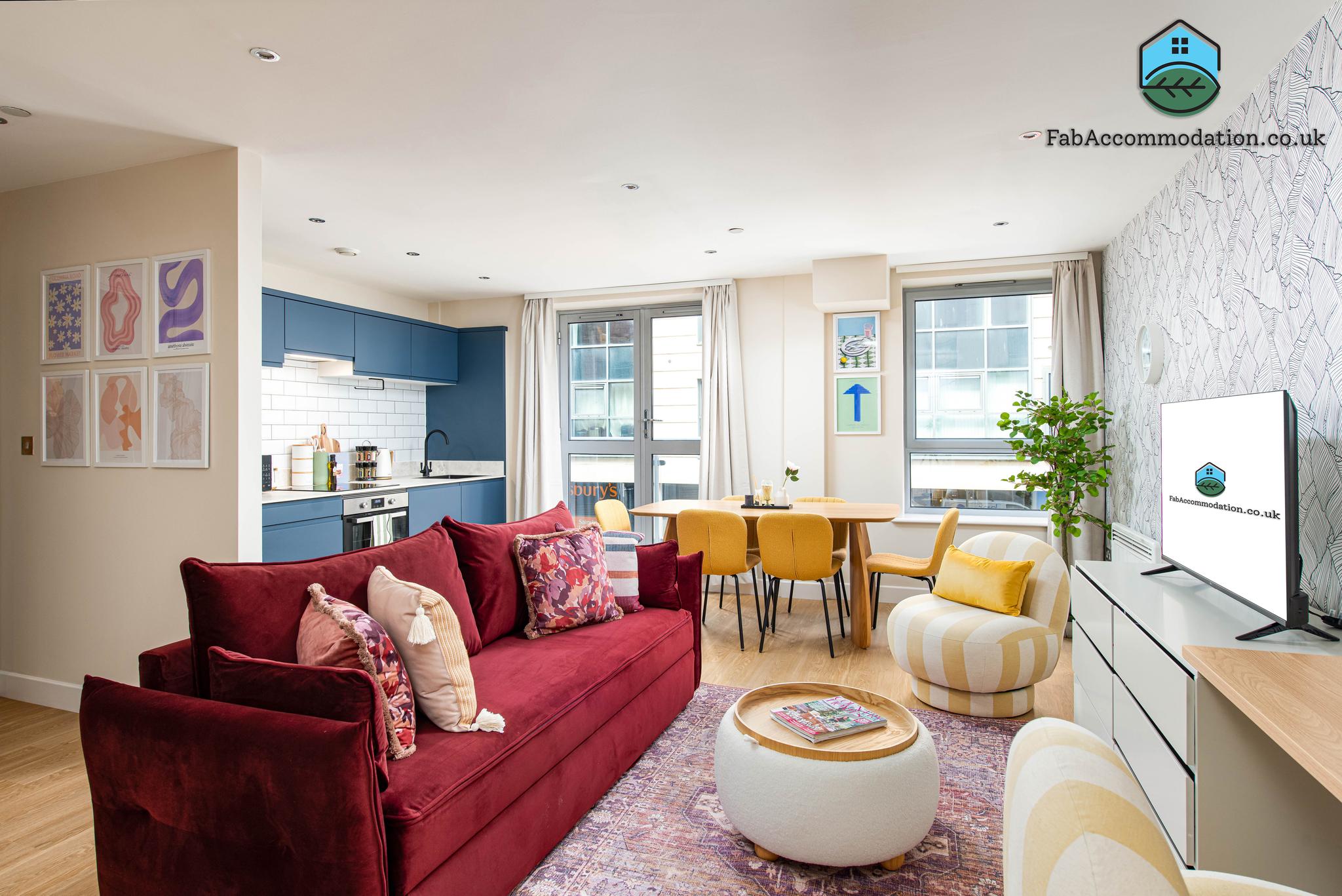 NEW Central Stylish 2Bed-2Bath-By FabAccommodation1