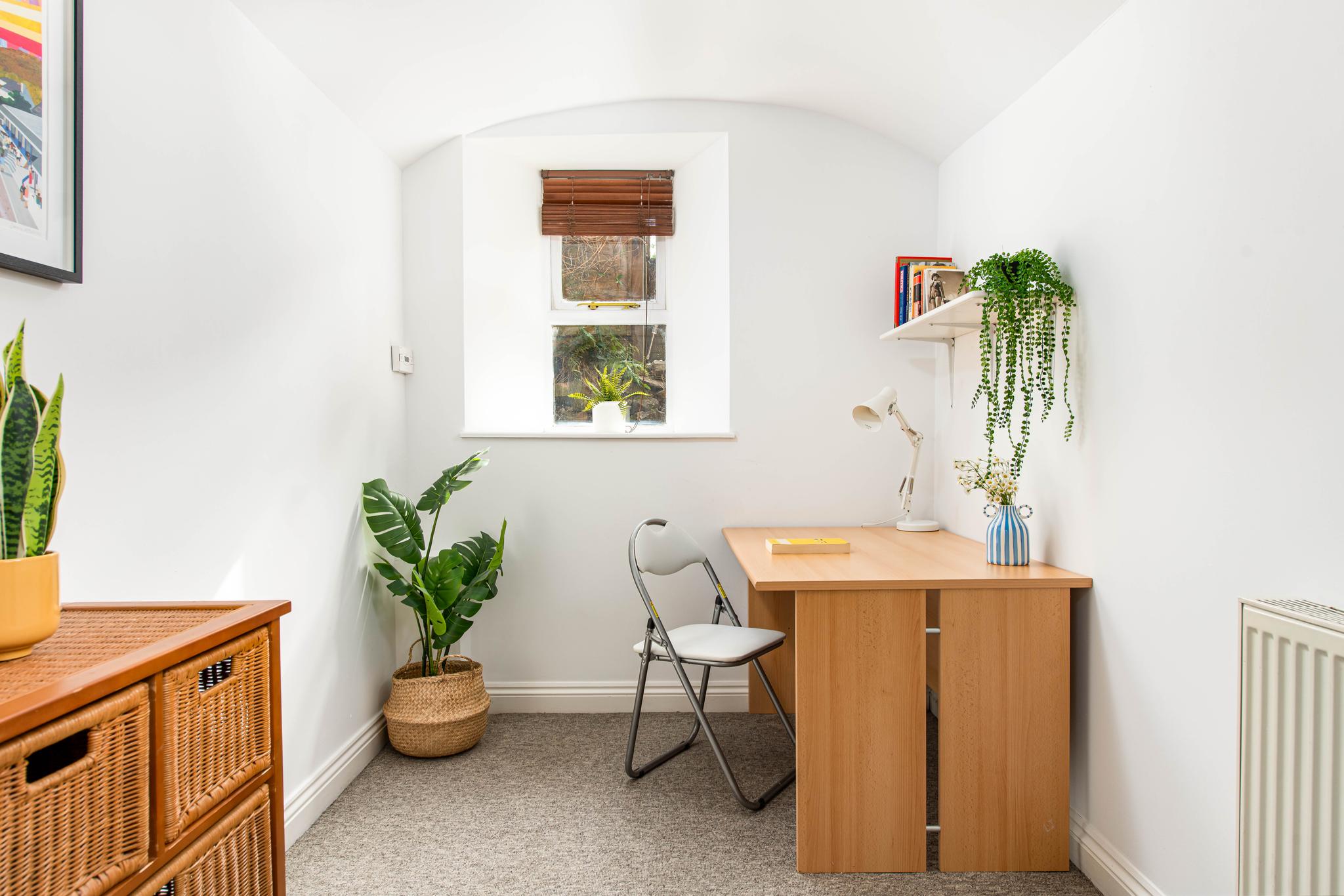 NEW-Cosy Clifton Flat-Best Location-Parking £5/day4