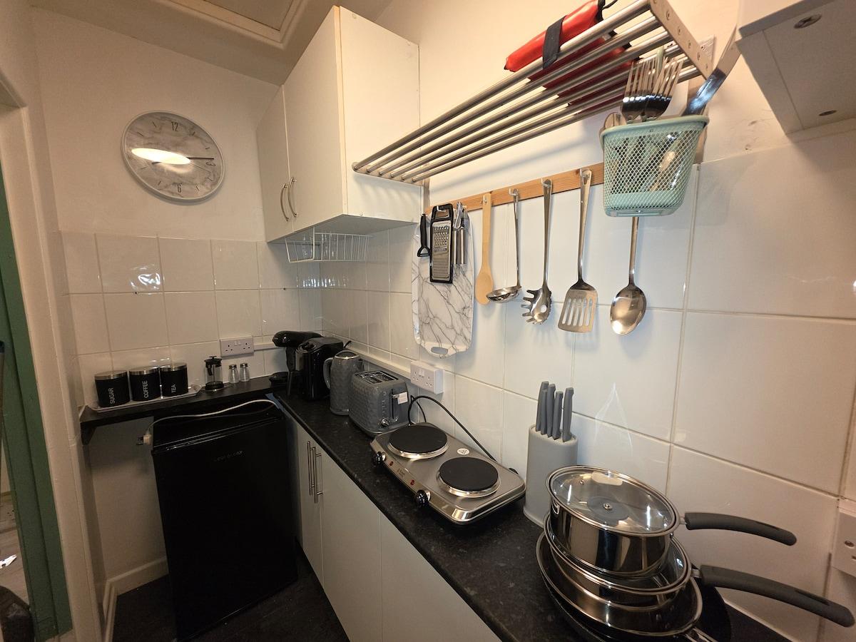 New-Lovely Studio-Free Parking-Perfect for Couples3