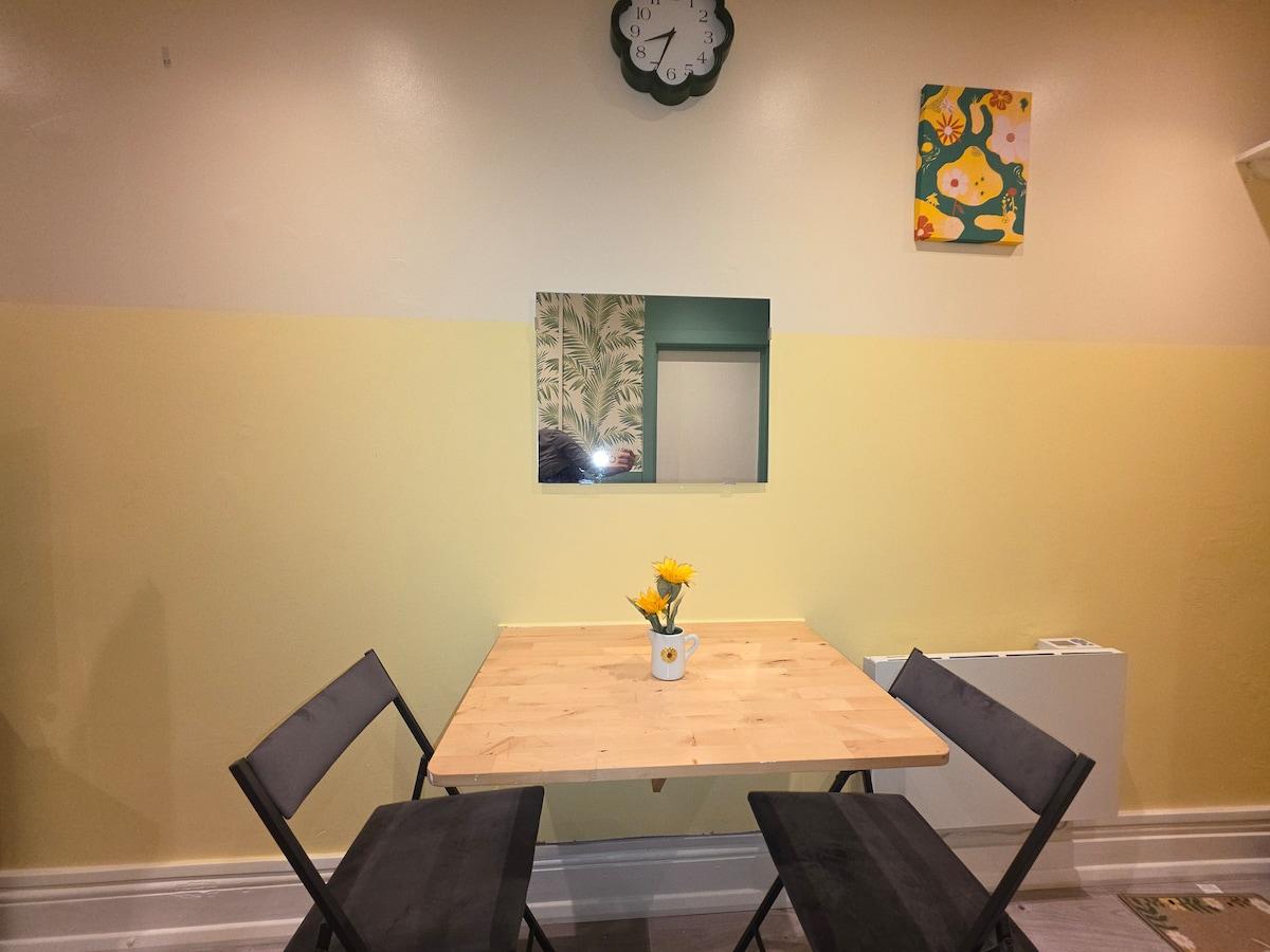 New-Lovely Studio-Free Parking-Perfect for Couples4